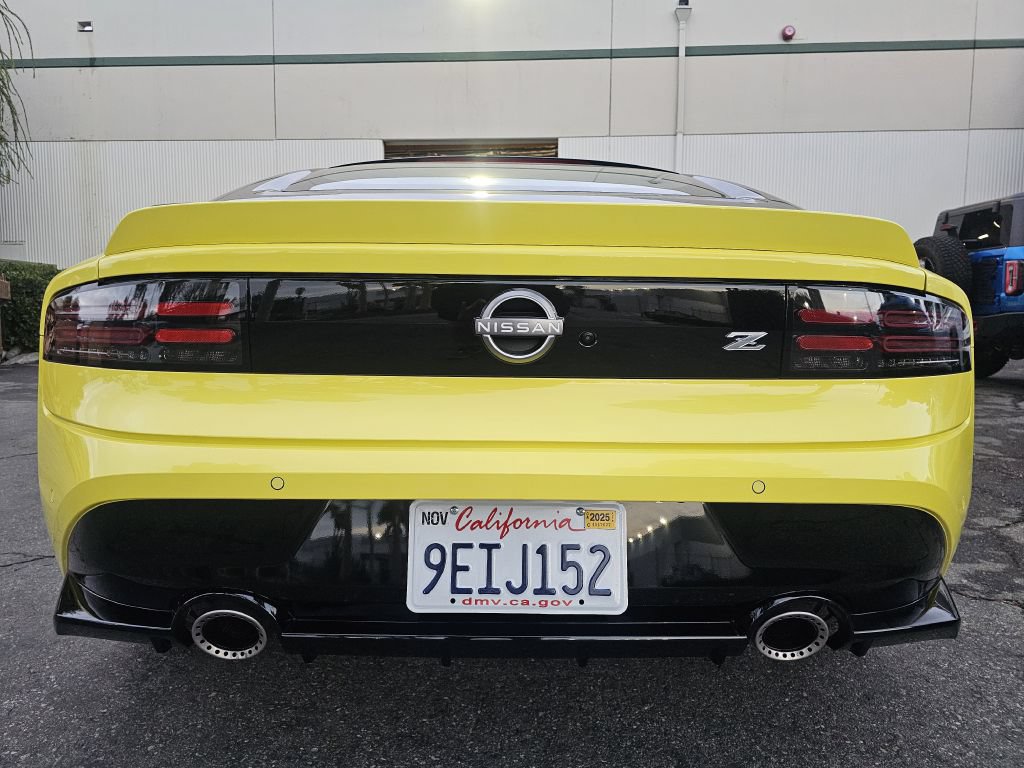 Used 2023 Nissan Z w/ Floor Mat Package (L93) RWD image 9