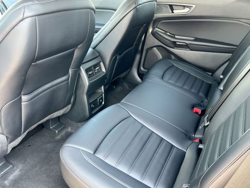 Used 2024 Ford Edge SEL w/ Convenience Package AWD/4WD image 18