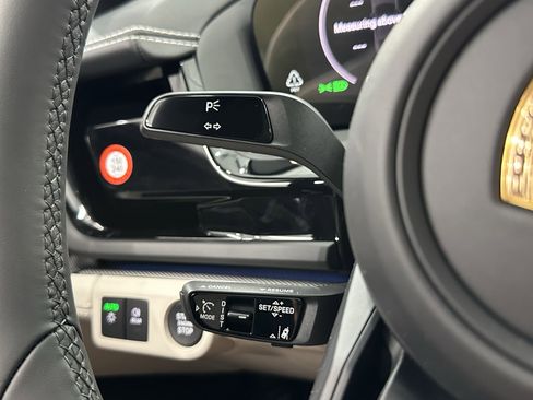 New 2025 Porsche Panamera 4 image 46