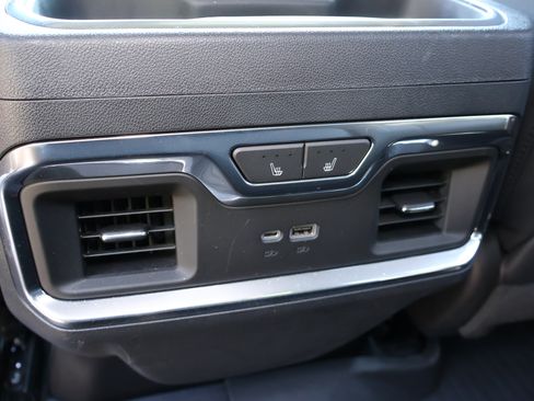 Used 2023 Chevrolet Silverado 1500 LTZ AWD/4WD image 24