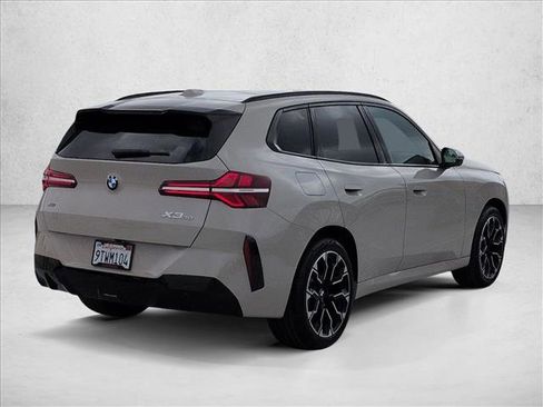 Used 2025 BMW X3 xDrive30 w/ M Sport Package AWD/4WD image 5