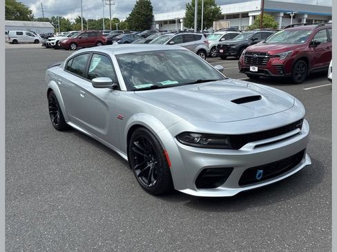 Used 2021 Dodge Charger Scat Pack RWD image 1