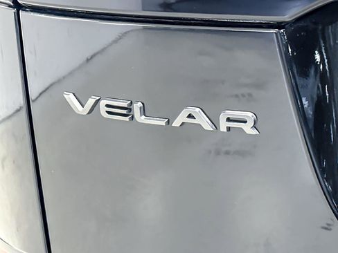 Used 2025 Land Rover Range Rover Velar Dynamic SE image 25