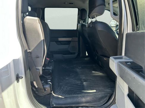 Used 2023 Ford F250 XL w/ STX Appearance Package AWD/4WD image 8