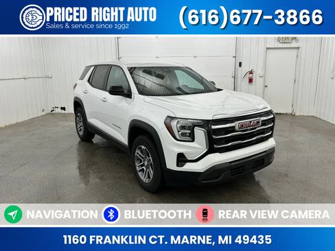 Used 2025 GMC Terrain Elevation AWD/4WD image 1