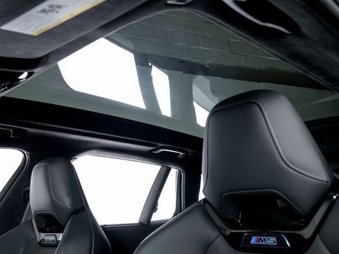 Used 2025 BMW M5 Touring w/ M Driver's Package image 18