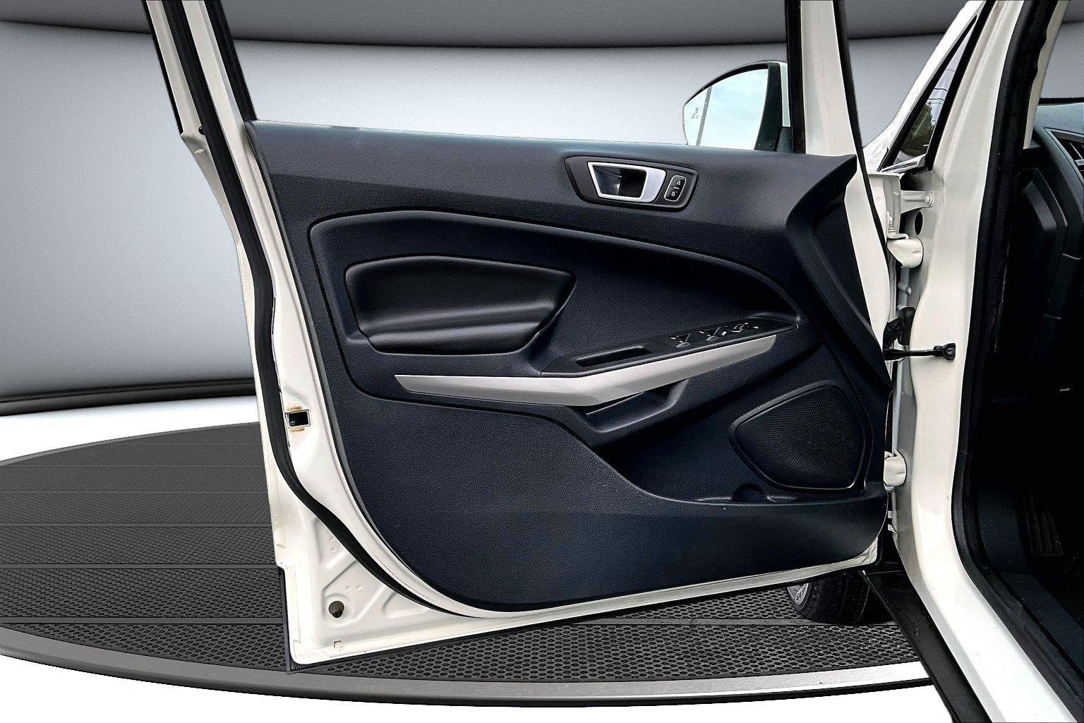 Used 2019 Ford EcoSport Titanium FWD image 20
