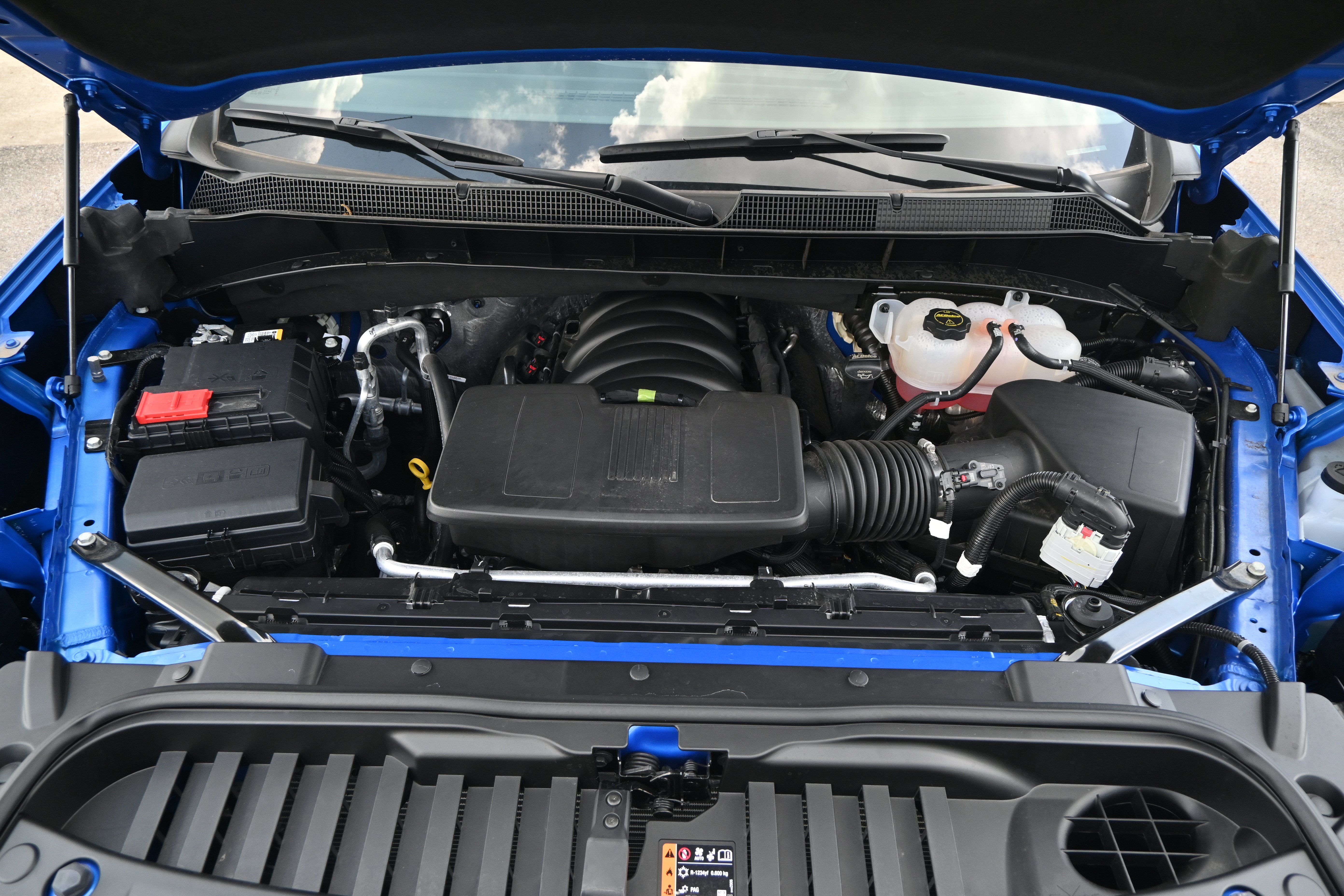 Used 2026 Chevrolet Silverado 1500 LT w/ LPO, Liner Protection Package AWD/4WD image 56