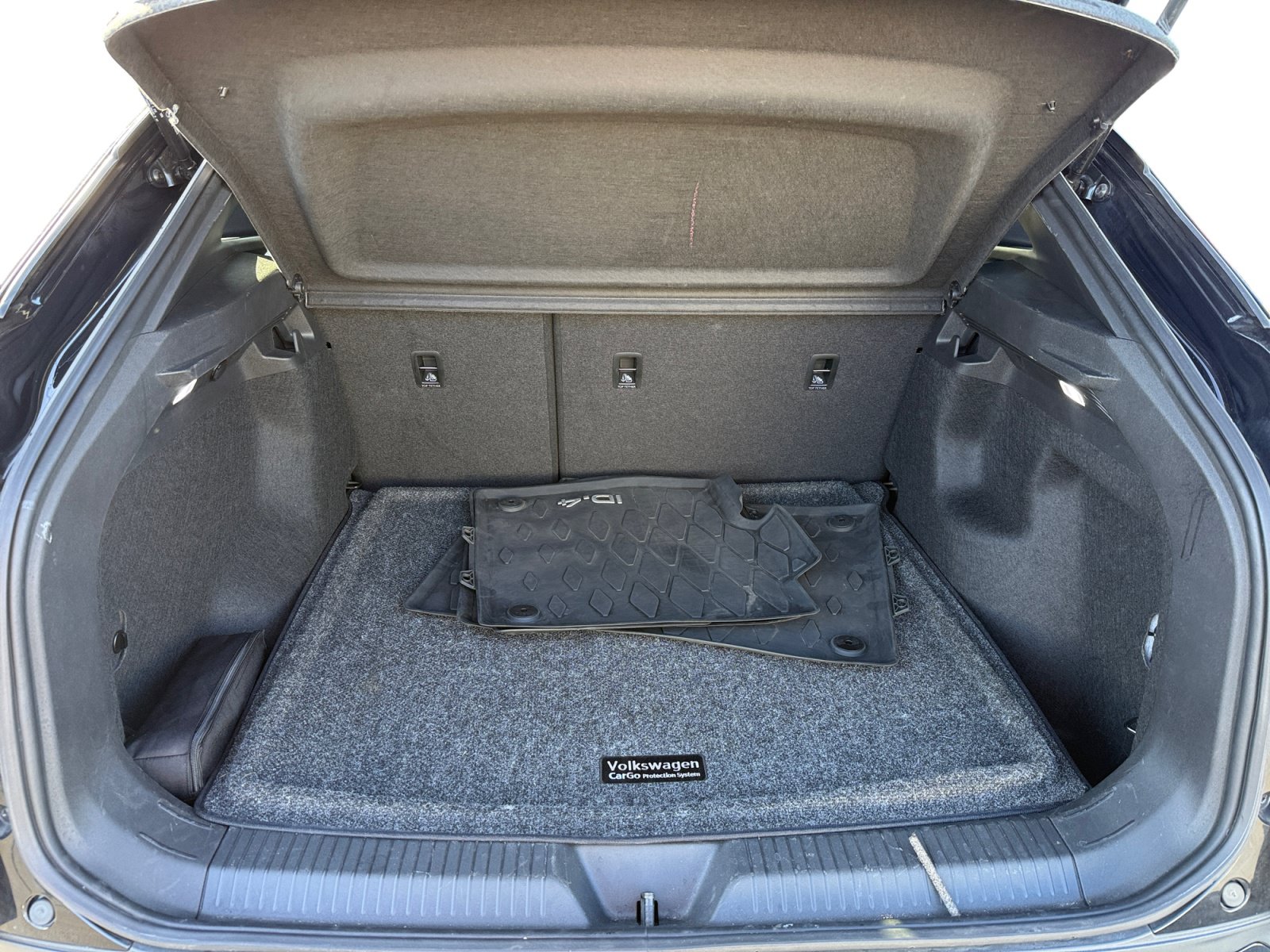 Certified 2023 Volkswagen ID.4 Pro RWD image 17