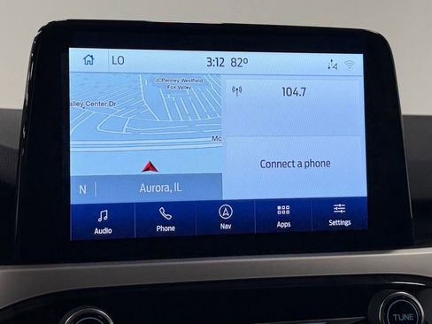Used 2020 Ford Escape SE FWD image 18