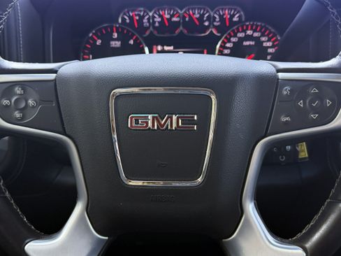 Used 2016 GMC Sierra 1500 SLE w/ SLE Value Package RWD image 19