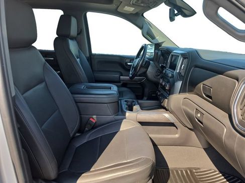 Used 2021 Chevrolet Silverado 1500 LTZ w/ LTZ Premium Package AWD/4WD image 17