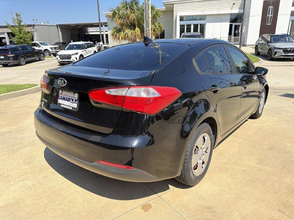Used 2016 Kia Forte LX FWD image 7