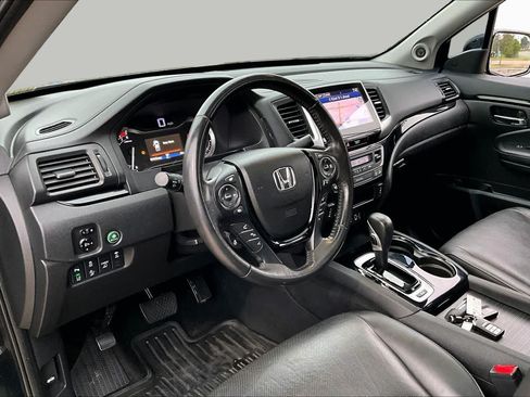 Used 2018 Honda Ridgeline RTL-E image 18