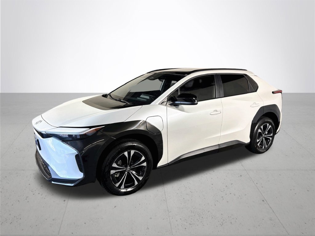 Used 2024 Toyota bZ4X AWD w/ Weather Package image 2