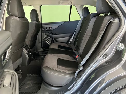 Used 2025 Subaru Outback Premium w/ Popular Package #1A image 26