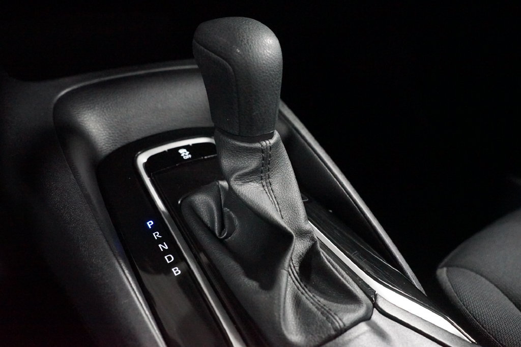 Certified 2025 Toyota Corolla LE FWD image 21