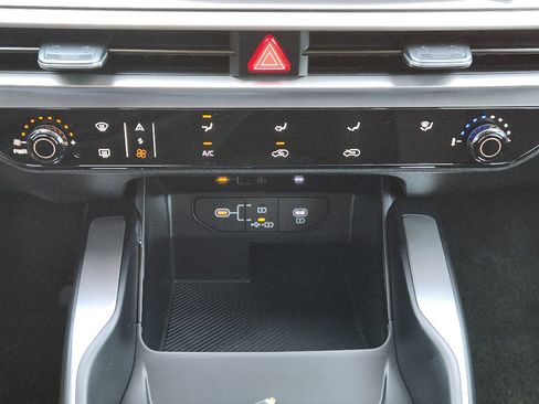 New 2026 Kia Sorento LX image 14