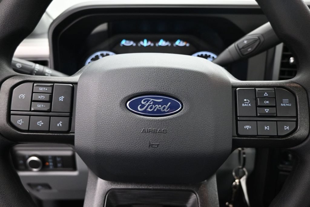 New 2027 Ford F350 XL w/ XL Chrome Package RWD image 10