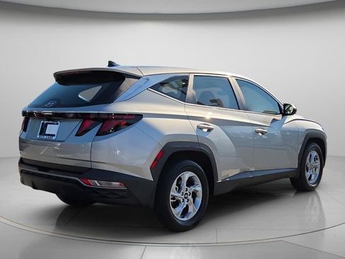 Used 2024 Hyundai Tucson SE FWD image 7