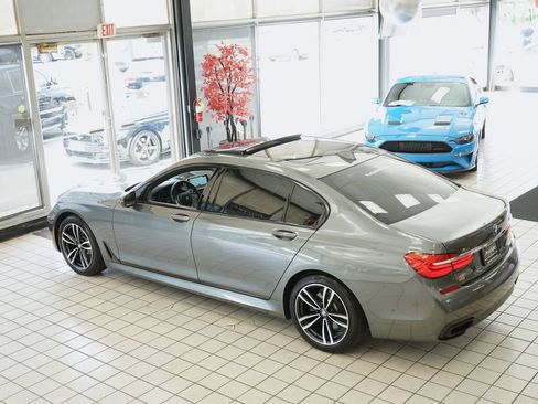 Used 2018 BMW 750i xDrive AWD/4WD image 73