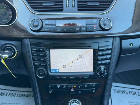 Used 2008 Mercedes-Benz CLS 550 image 27