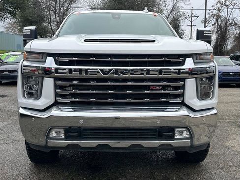 Used 2020 Chevrolet Silverado 2500 LTZ w/ LTZ Premium Package image 2