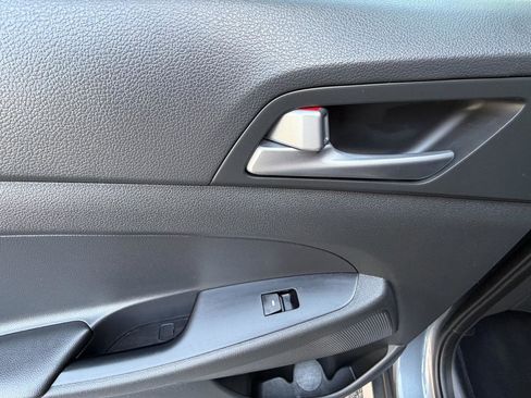 Used 2017 Hyundai Tucson Sport image 20