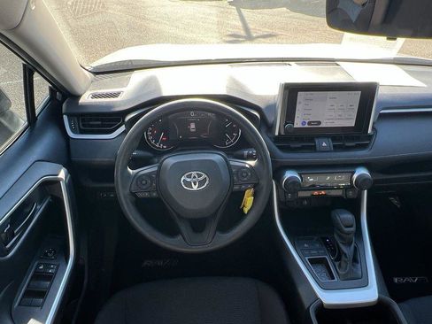 Used 2024 Toyota RAV4 LE image 27