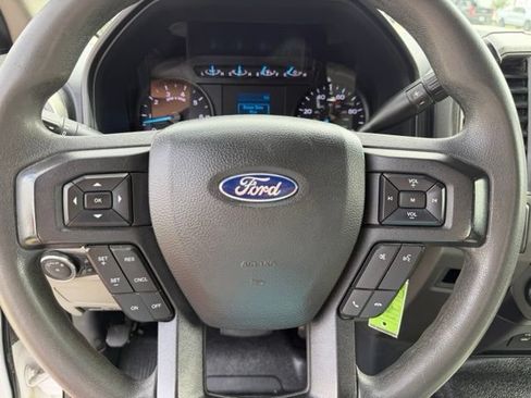 Used 2022 Ford F250 XL w/ Power Equipment Group RWD image 15