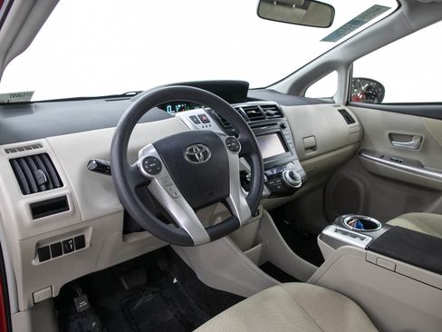 Used 2014 Toyota Prius V Three FWD image 22