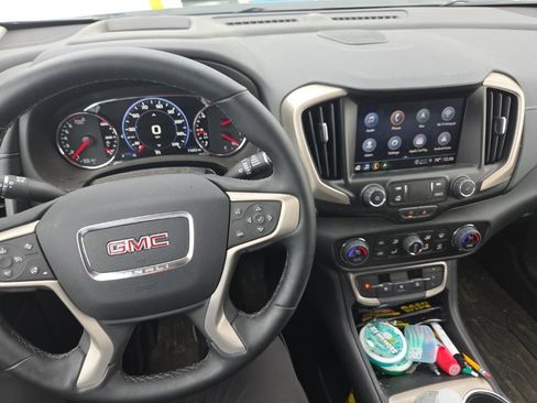 Used 2024 GMC Terrain Denali w/ Black Diamond Edition image 21