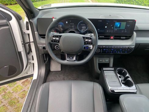 New 2026 Hyundai Ioniq 5 XRT image 11