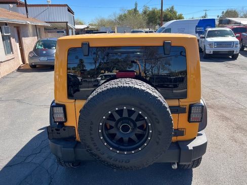 Used 2012 Jeep Wrangler Unlimited Rubicon w/ Connectivity Group image 50