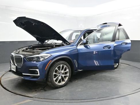 Used 2023 BMW X5 xDrive40i w/ Premium Package image 45