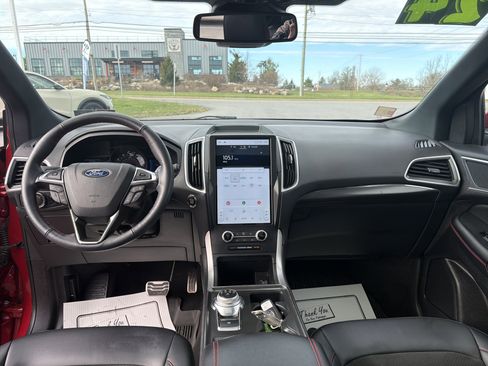 Used 2024 Ford Edge ST-Line image 14
