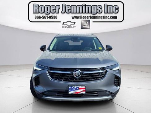 Used 2022 Buick Envision Essence w/ Technology Package I image 7