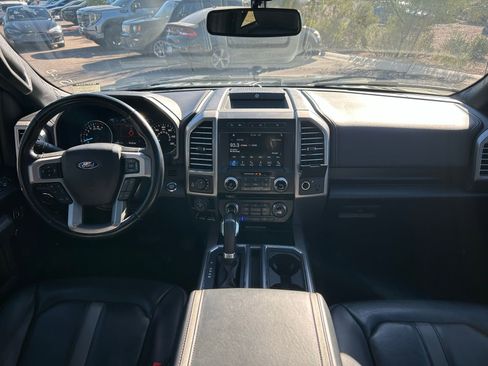 Used 2018 Ford F150 Platinum w/ Equipment Group 701A Luxury image 16