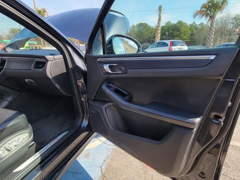 Used 2017 Porsche Macan GTS w/ Premium Package Plus image 49