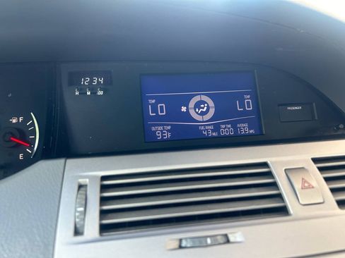 Used 2006 Toyota Avalon XL FWD image 12