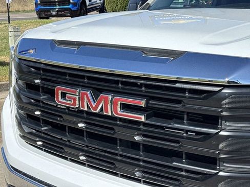 Used 2022 GMC Sierra 1500 Pro w/ Convenience Package AWD/4WD image 30
