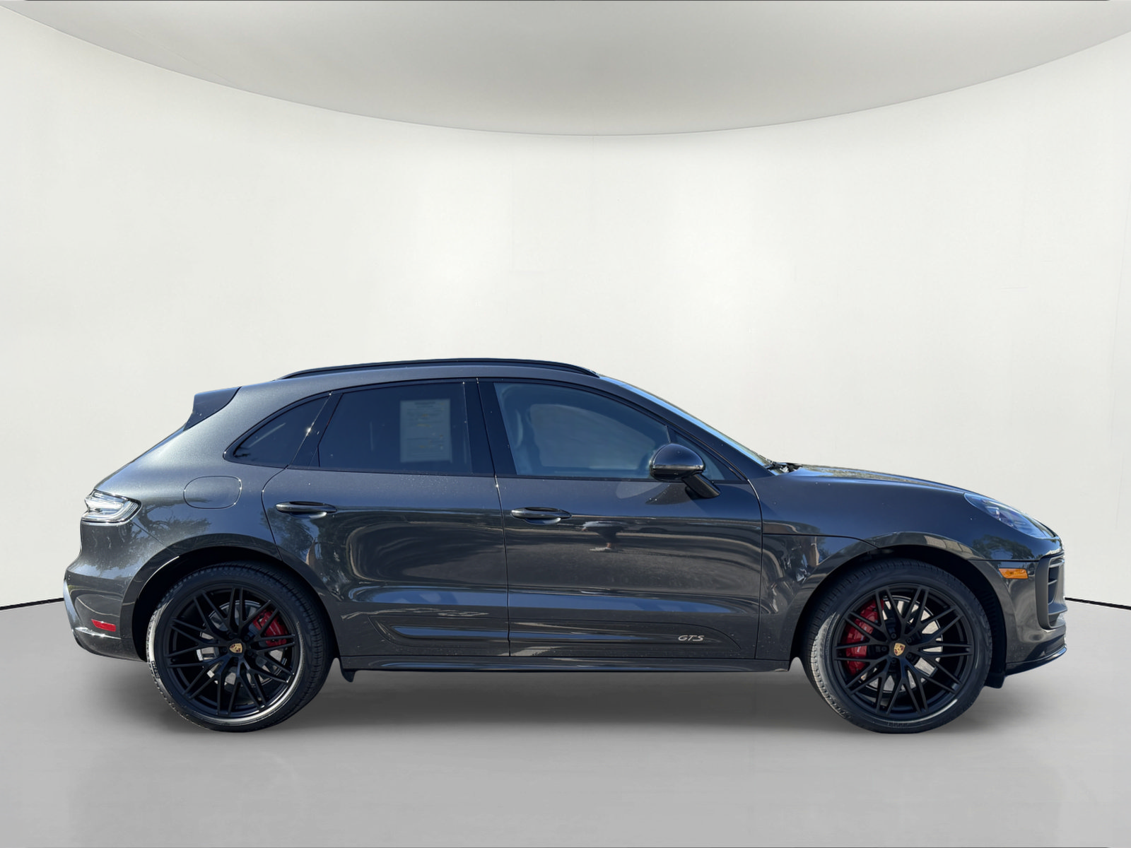 Certified 2023 Porsche Macan GTS AWD/4WD image 7