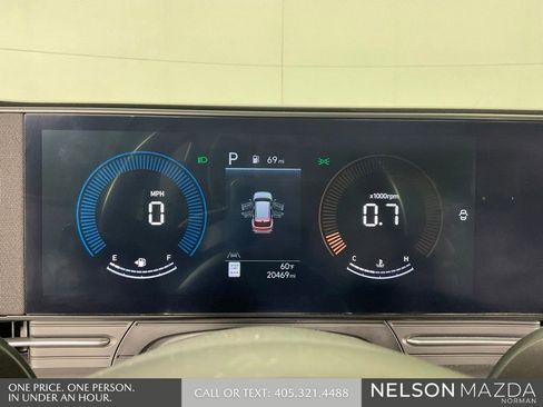 Used 2024 Hyundai Kona SEL FWD image 47