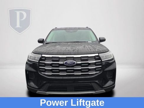 Used 2025 Ford Explorer Active image 12