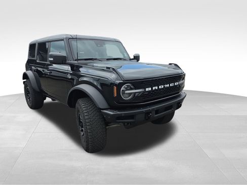 Used 2023 Ford Bronco Wildtrak AWD/4WD image 9