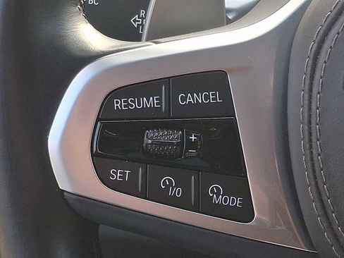 Used 2024 BMW X7 xDrive40i w/ M Sport Package image 24