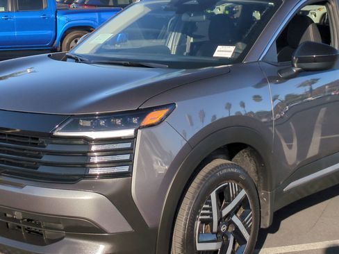 Certified 2026 Nissan Kicks SV image 10