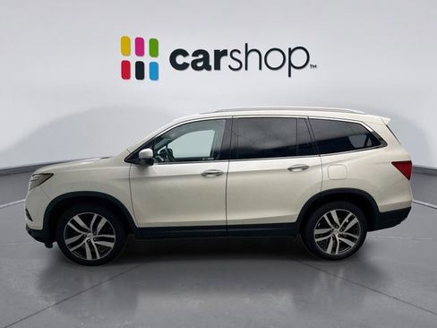 Used 2018 Honda Pilot Elite image 2