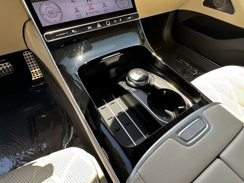 Certified 2023 Mercedes-Benz S 580 4MATIC Sedan image 32