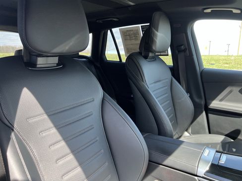 Certified 2025 Mercedes-Benz GLC 300 300 image 35